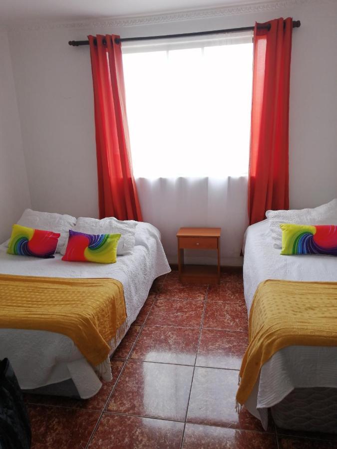 Hostal Vicmar วิญาเดลมาร์ ภายนอก รูปภาพ