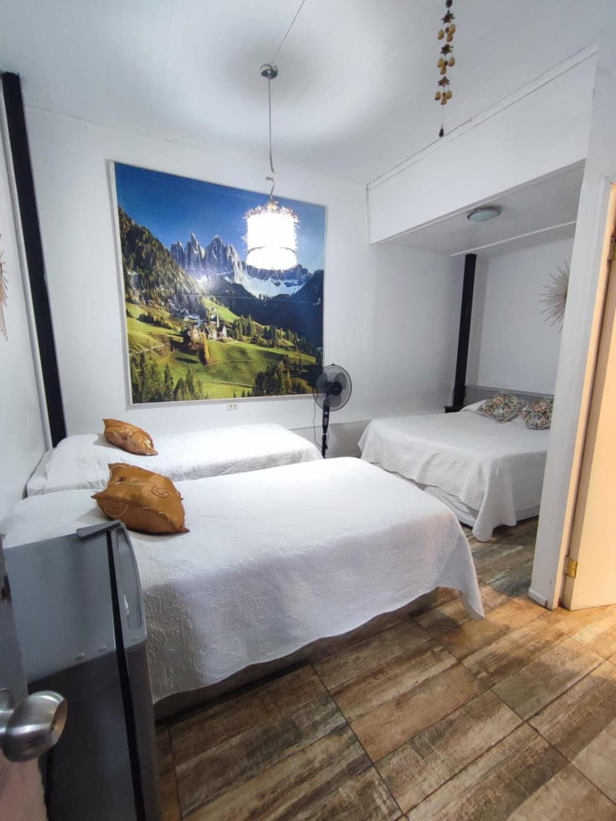 Hostal Vicmar วิญาเดลมาร์ ภายนอก รูปภาพ